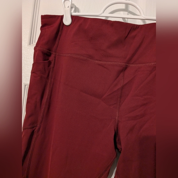 Workout leggings - Picture 2 of 3